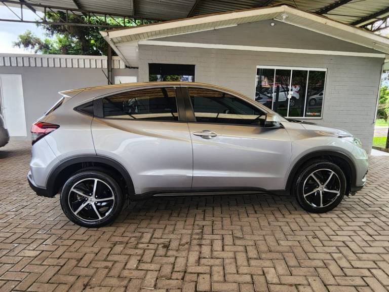 HONDA - HR-V - 2020/2020 - Cinza - R$ 98.900,00