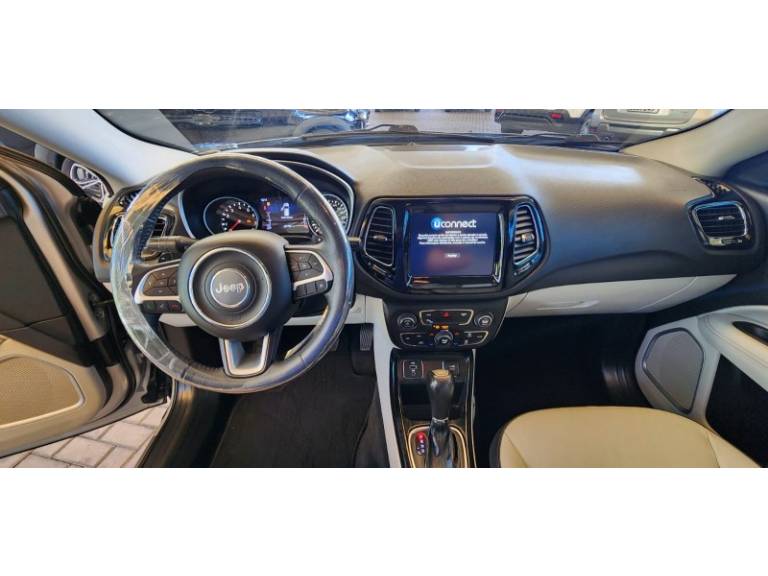 JEEP - COMPASS - 2018/2018 - Prata - R$ 98.900,00