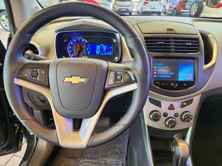 CHEVROLET - TRACKER - 2014/2014 - Preta - R$ 69.900,00