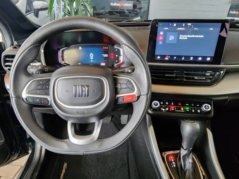 FIAT - FASTBACK - 2023/2023 - Preta - R$ 114.900,00