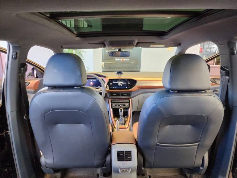 VOLKSWAGEN - T-CROSS - 2020/2020 - Preta - R$ 106.900,00