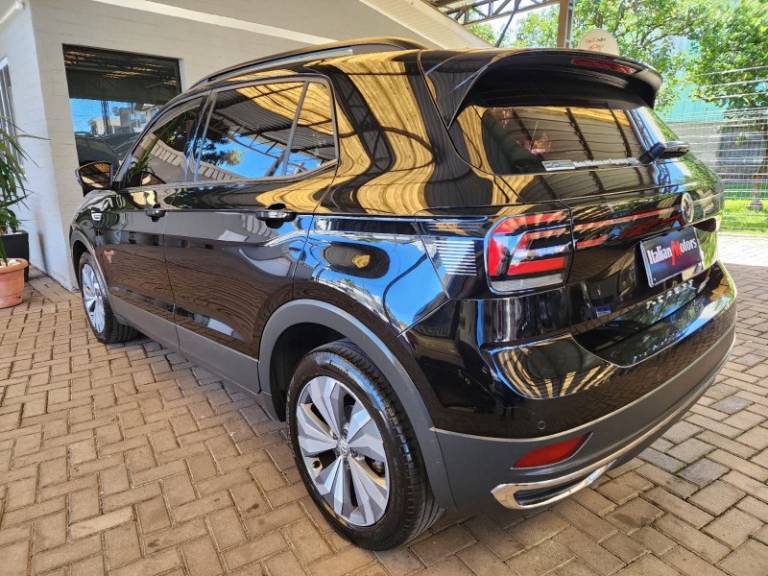 VOLKSWAGEN - T-CROSS - 2020/2020 - Preta - R$ 106.900,00
