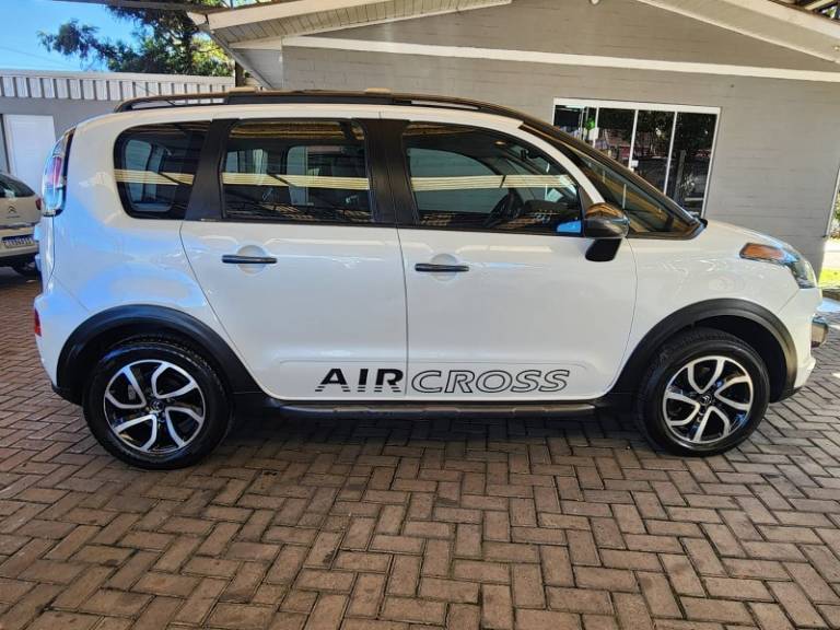 CITROËN - AIRCROSS - 2015/2015 - Branca - R$ 46.900,00