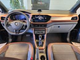 VOLKSWAGEN - T-CROSS - 2020/2020 - Preta - R$ 106.900,00