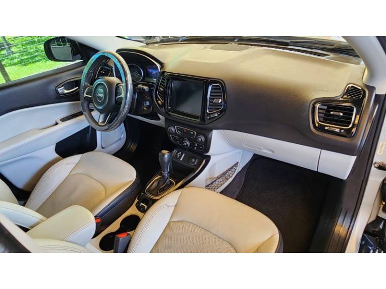 JEEP - COMPASS - 2018/2018 - Prata - R$ 98.900,00